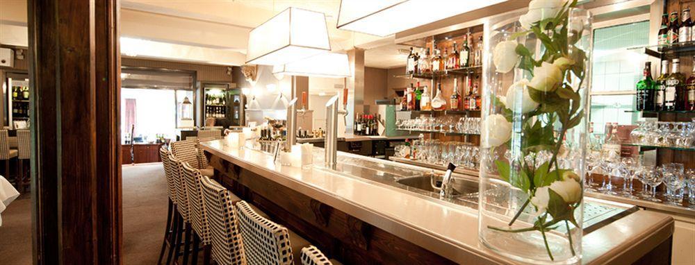 Auberge Du Bonheur Тилбург Экстерьер фото